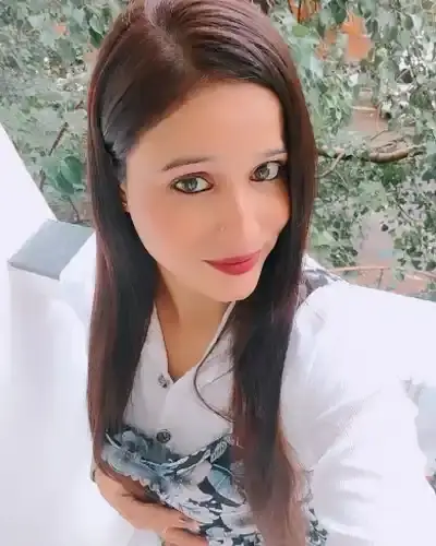Call Girls in Kandla